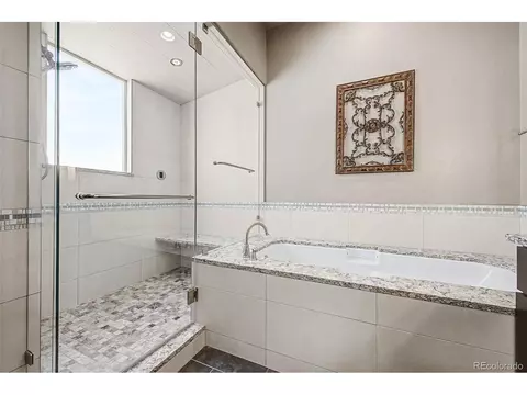 Bath - 6243 S Blackhawk Ct, Centennial, CO 80111 photo 1 of 5