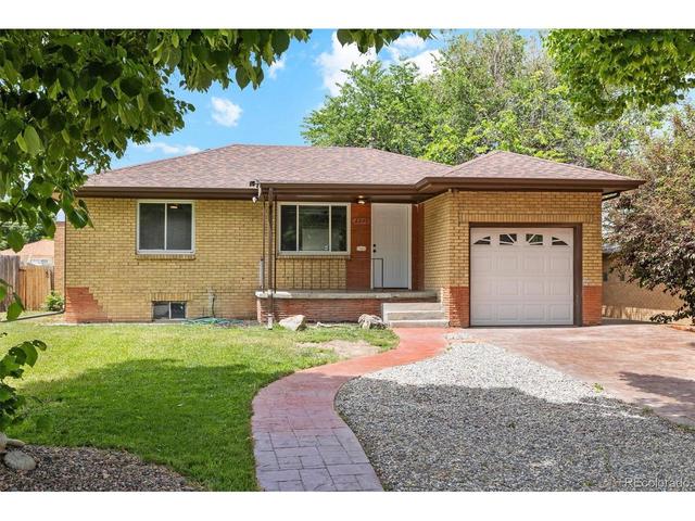 2249 Kingston St, Aurora, CO 80010