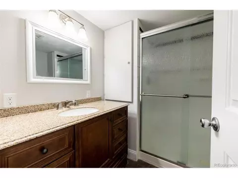 2095 Iris St, Lakewood, CO 80215 photo 18