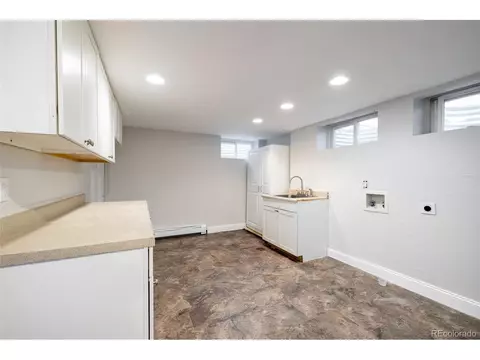 2095 Iris St, Lakewood, CO 80215 photo 17