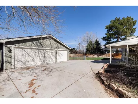 2095 Iris St, Lakewood, CO 80215 photo 21