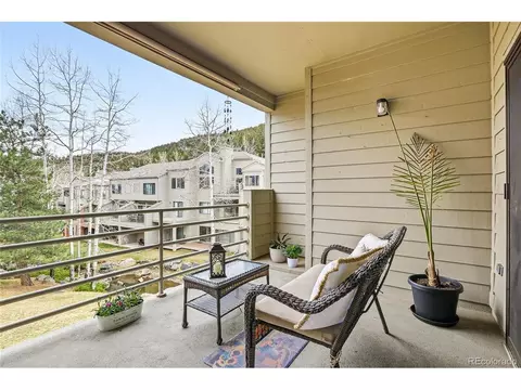 722 Ridgeside Dr, Golden, CO 80401