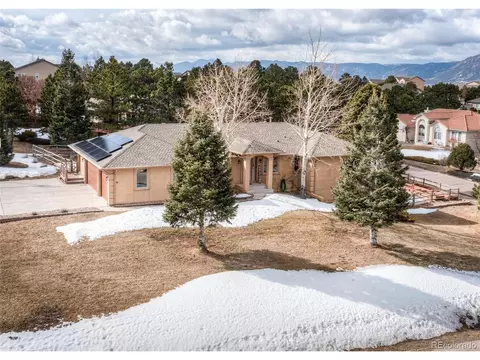 1655 Outrider Way, Monument, CO 80132
