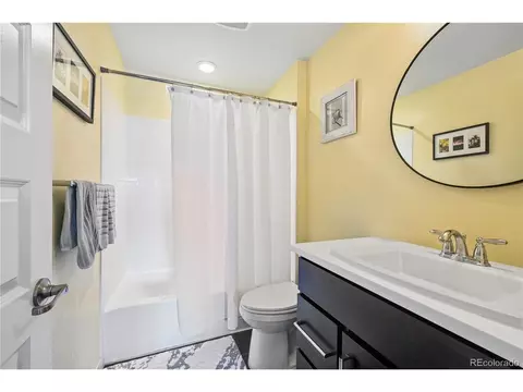 Bath - 9002 E 50th Dr, Denver, CO 80238 photo 4 of 5