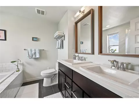 Bath - 9002 E 50th Dr, Denver, CO 80238 photo 3 of 5