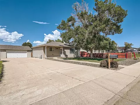 5471 Krameria St, Commerce City, CO 80022