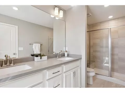 11119 E 25th Dr, Aurora, CO 80010 photo 17