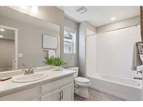 11119 E 25th Dr, Aurora, CO 80010 photo 23