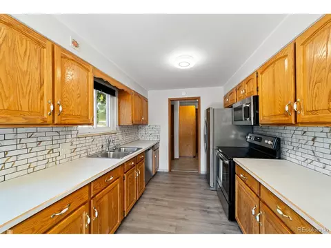 554 Quentin St, Aurora, CO 80011 photo 7