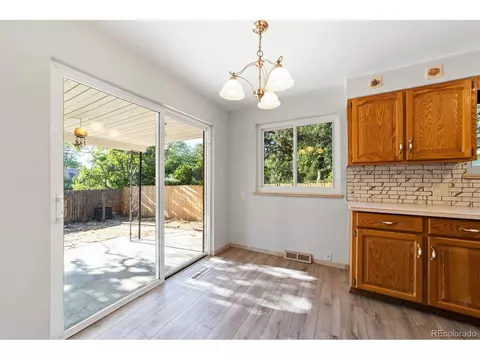 554 Quentin St, Aurora, CO 80011 photo 9