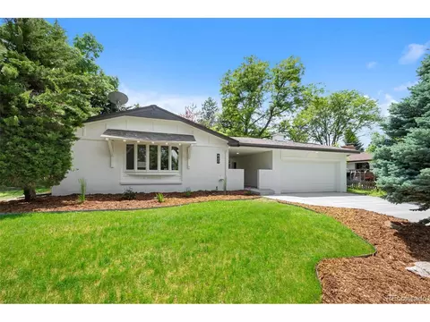 860 E Dogwood Ave, Centennial, CO 80121