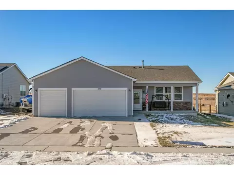279 S 2nd Ave, Deer Trail, CO 80105