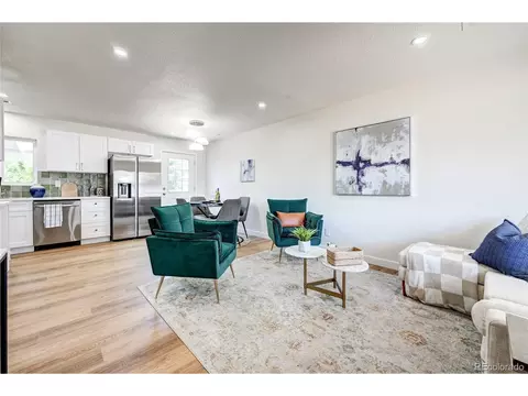 4891 E Cornell Ave, Denver, CO 80222 photo 4