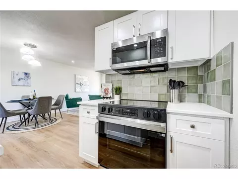 4891 E Cornell Ave, Denver, CO 80222 photo 8