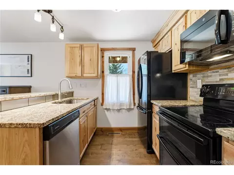 Kitchen - 1463 Main St, Georgetown, CO 80444 photo 2 of 4