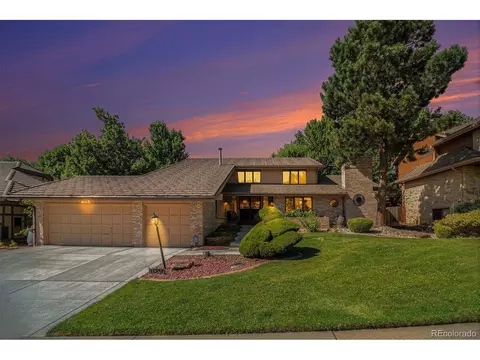 11230 W Jewell Dr, Lakewood, CO 80227