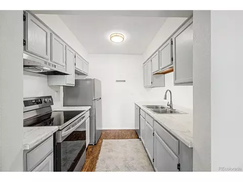 Kitchen - 519 Wright St #204, Lakewood, CO 80228 photo 3 of 5