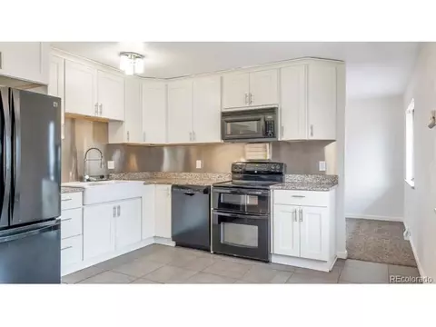 8405 E Radcliff Ave, Denver, CO 80237 photo 6