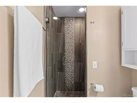 Bath - 3340 E 30th Ave, Denver, CO 80205 photo 3 of 5
