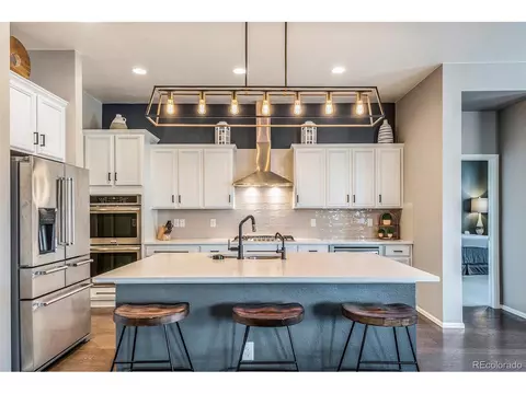 8767 Bross St, Arvada, CO 80007 photo 2