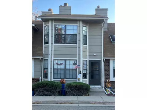 7980 Chase Cir #F, Arvada, CO 80003