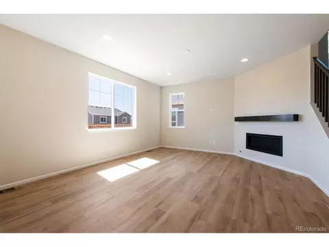 24552 E 38th Ave, Aurora, CO 80019 photo 4