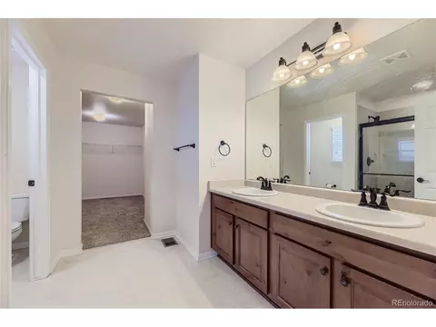 25200 Ellsworth Dr, Aurora, CO 80018 photo 15