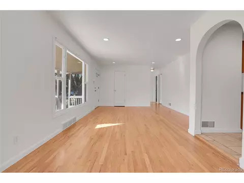 720 Iola St, Aurora, CO 80010 photo 4