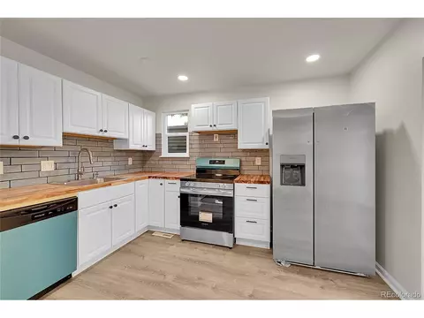 1130 S Clinton St #68, Denver, CO 80247