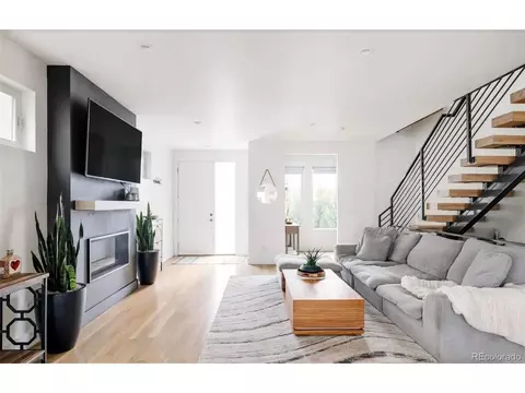 2685 S Acoma St, Denver, CO 80223