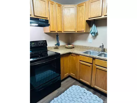 875 S Quebec St #17, Denver, CO 80247