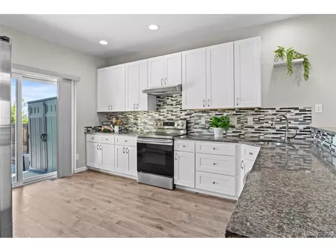 Kitchen - 1050 Viewridge Rd, Bennett, CO 80102 photo 2 of 5