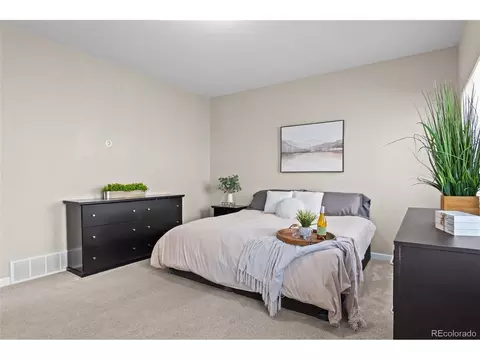 Bedroom - 1050 Viewridge Rd, Bennett, CO 80102 photo 2 of 6