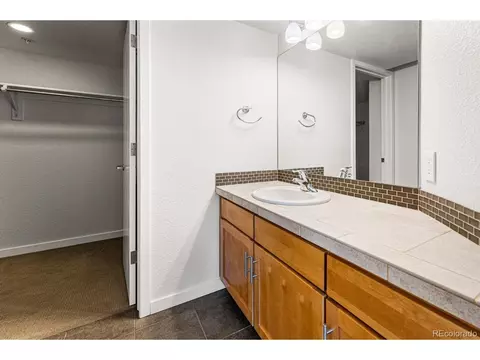 Undisclosed, Boulder, CO 80303 photo 17