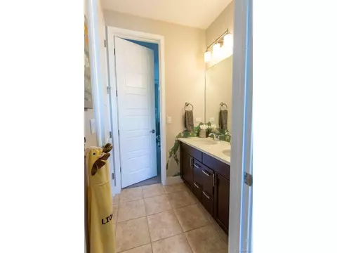 8052 E 33rd Ave, Denver, CO 80238 photo 19