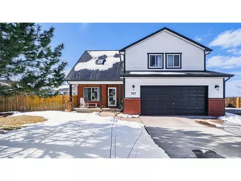 717 Alpine Ave, Ault, CO 80610