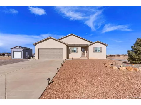 653 E Chaunsey Dr, Pueblo West, CO 81007