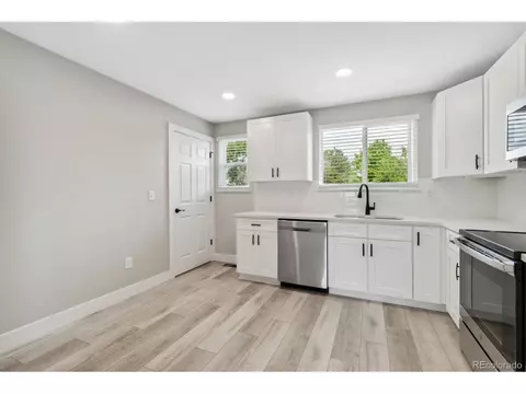 7066 Wright Ct, Arvada, CO 80004 photo 8