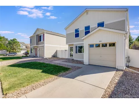 18664 E 46th Pl, Denver, CO 80249 photo 2