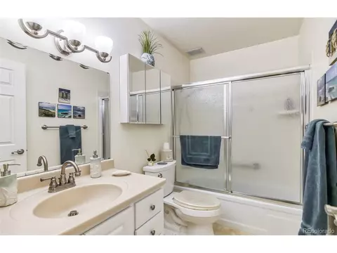 9335 E Center Ave #8D, Denver, CO 80247 photo 4