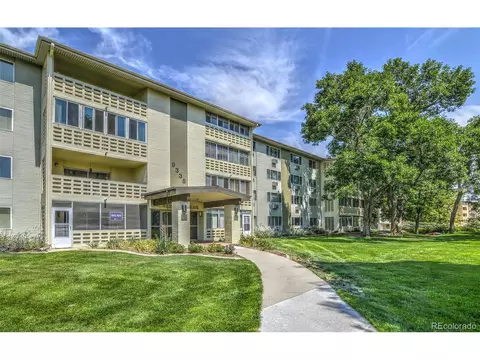 9335 E Center Ave #8D, Denver, CO 80247 photo 2