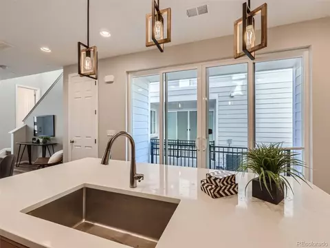 23605 E 5th Pl, Aurora, CO 80018 photo 14