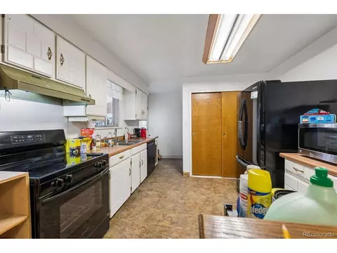 Kitchen - 13196 Exposition Dr, Aurora, CO 80012 photo 2 of 3