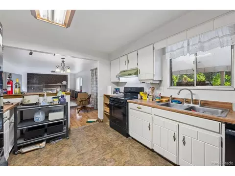 Kitchen - 13196 Exposition Dr, Aurora, CO 80012 photo 3 of 3