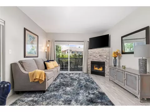 8495 Pebble Creek Way #104, Highlands Ranch, CO 80126