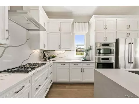 Kitchen - 1788 Barefoot Dr, Windsor, CO 80550 photo 3 of 5