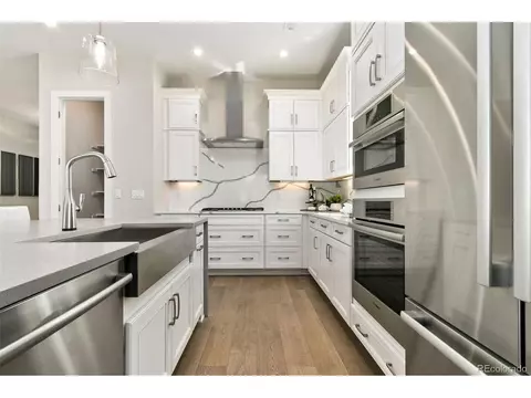 Kitchen - 1788 Barefoot Dr, Windsor, CO 80550 photo 4 of 5
