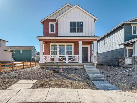 620 Cottonwood Ave, Bennett, CO 80102