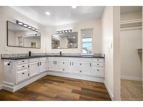 18438 E Berry Dr, Centennial, CO 80015 photo 20