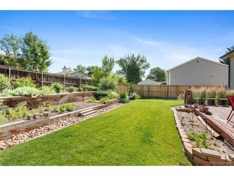 1759 E 97th Ave, Thornton, CO 80229 photo 2